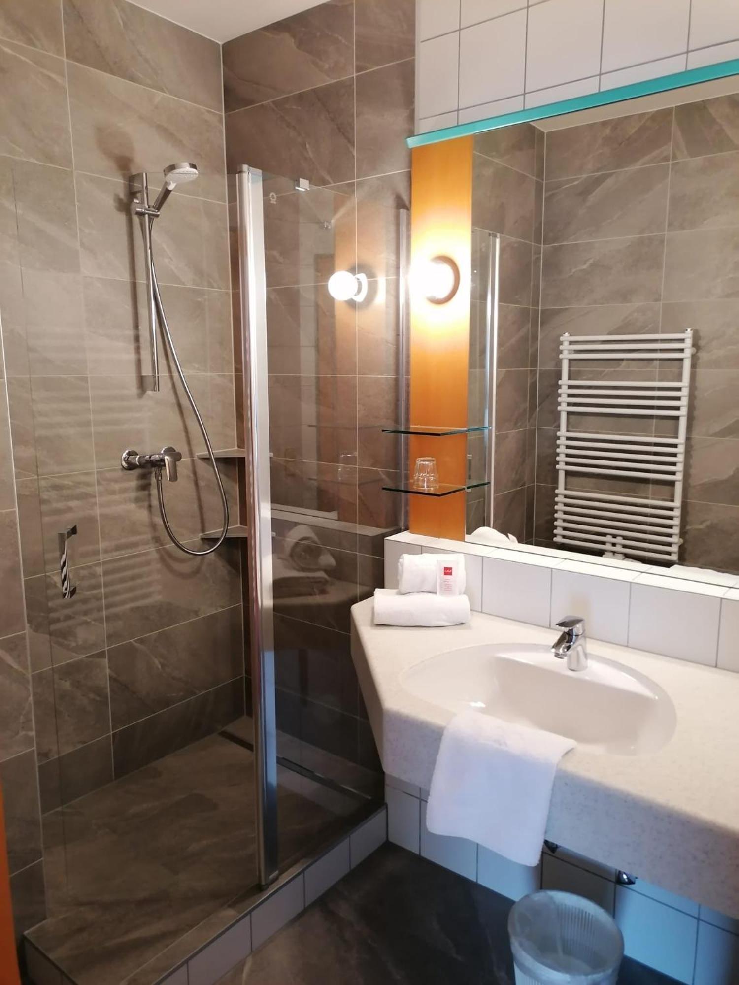Hotel Marko Нёч Экстерьер фото